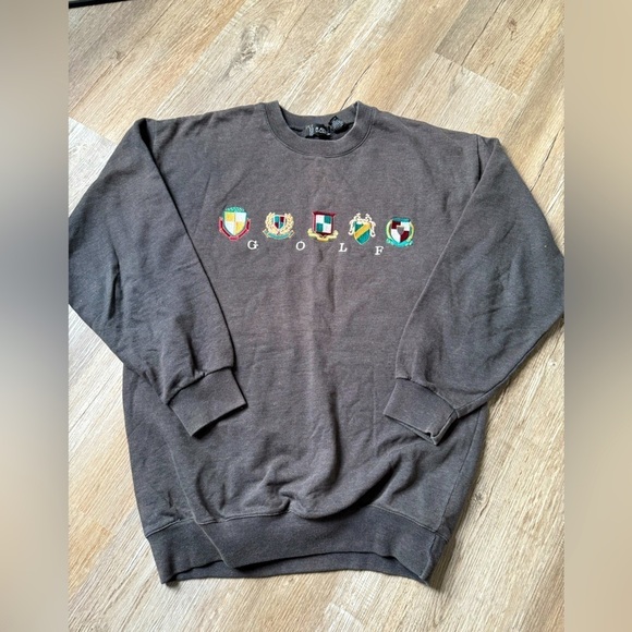 Vintage Other - VTG Van Heusen Golf Sweatshirt Crewneck Pullover Gray Embroidered Size M